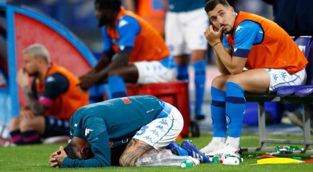 Napoli_Despair_G_1050.jpeg